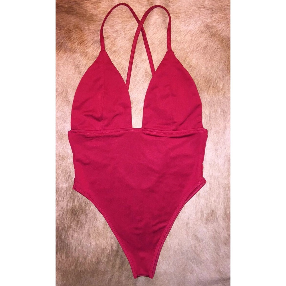 NEW! Red Monokini - Picture 3 of 5